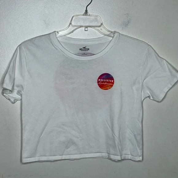 HOLLISTER Cropped Graphic Tee - Picture 1 of 5